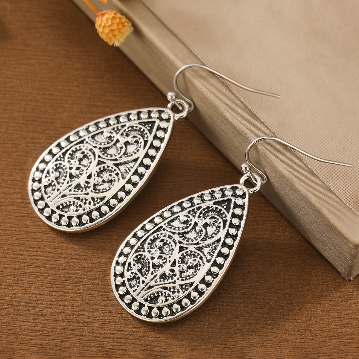 Men's Vintage Carved Teardrop Earrings